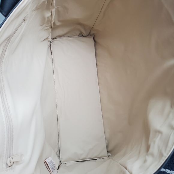 Calvin Klein Beige & Black tote BNWOT - Picture 5 of 5